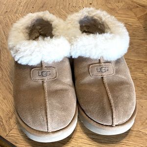 UGGs size women’s 8
